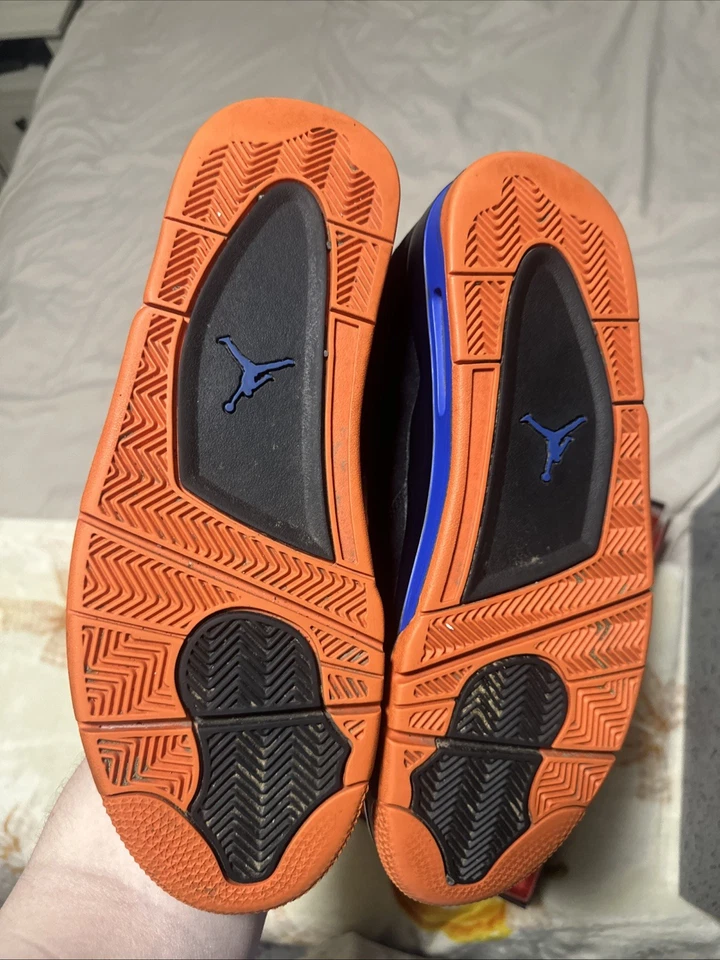 Air Jordan 4 Retro Cavs Talla 13 Foto 3 de 4