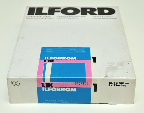 ILFORD ILFOBROM GLOSSY DOUBLE WEIGHT GRADE 1 5"X7" PHOTOGRAPHIC PAPER BOX OF 100 - Picture 2 of 4