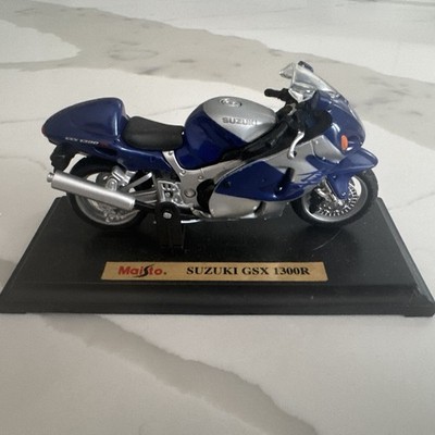 (RefJOH34) Suzuki GSX 1300R Modell Maisto 1:18 Die Cast Metal & Plastic Special E