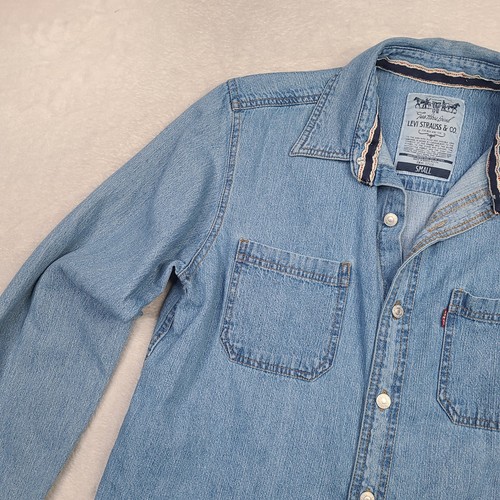 Camisa vaquera vintage Levi's para hombre Y2K roja lengüeta abotonada manga larga pequeña para hombre - Imagen 8 de 11