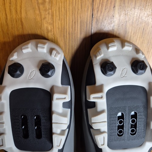 Scarpe da ciclismo Quoc Gran Tourer XC in muschio TAGLIA UK 6,5/EU 40 *PREZZO CONSIGLIATO £ 240 - Foto 13 di 13