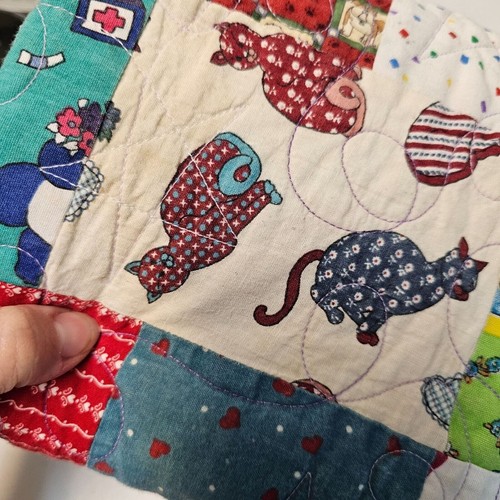 Handmade Patchwork Quilt 34x41" Nostalgia Whimsical Reversible Throw Blanket 80s - Picture 17 of 24