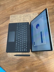 【新品未開封】Microsoft Surface Pro 9 32GB 1TB Microsoft Surface Pro 9 Laptop, 13
