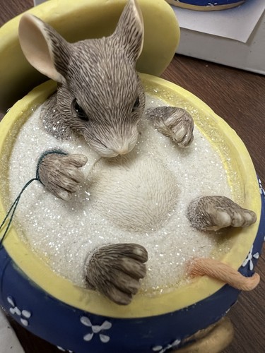 Charming Tails You Couldn't Be Sweeter Mouse In Sugar Bowl Figurine 89/625 New - Picture 14 of 15