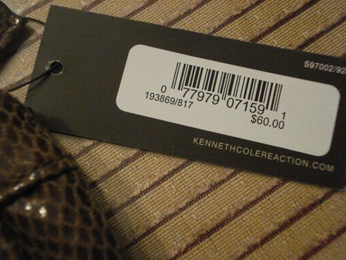 COOL AND CUTE KENNETH COLE BROWN FAUX SNAKESKIN EMBOSSED "LEATHER LIKE" WRISTLET - Picture 8 of 11