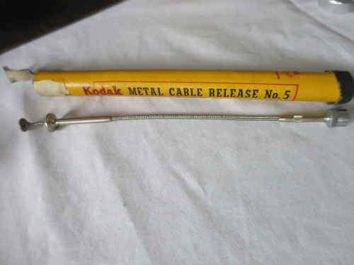 Paquete de liberación de cable para cámara de cine Kodak Magazine 8A década de 1940 - Imagen 15 de 21