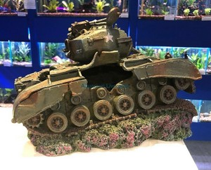 ww2 aquarium ornament
