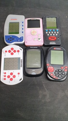 LOT OF 6 Vintage Console Sudoku Games Various Models For Parts - Picture 2 of 7