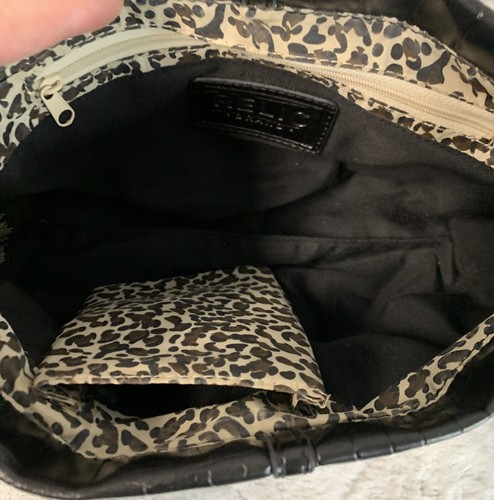 RELIC CLUTCH BLACK FAUX LEATHER PEBBLE SHOULDER BAG PURSE WITH CHAIN STRAP - Picture 9 of 11