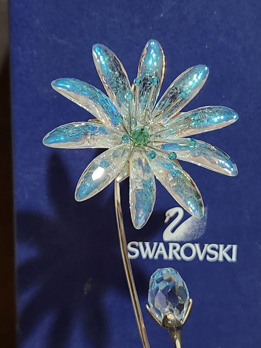 Swarovski Crystals 2008 Paradise Flower Dellaria Aquamarine