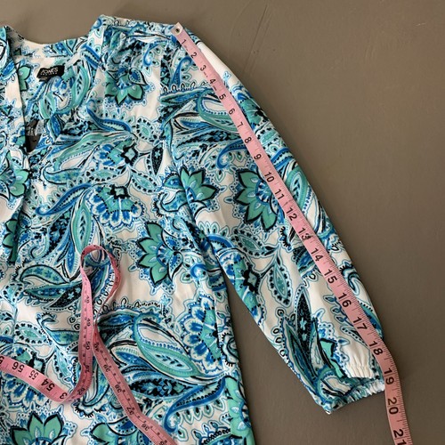 Jones New York Womens Blouse Size S NEW Paisley Blue Green Spring Work V Neck - Picture 14 of 15