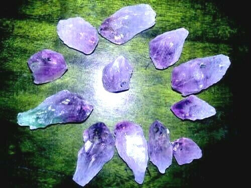 1 natürlicher Amethyst Quarz Kristallpunkte 2-3 cm Reiki Chakra gereinigtes heilendes Juwel - Bild 1 von 1