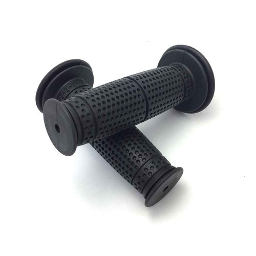 Universal Black Retro Motorcycle Hand Grips Rubber Coke Bottle 1" 7/8" Handlebar