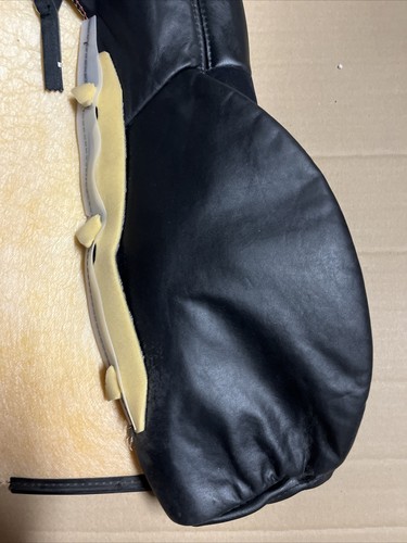 C5 Corvette OEM “NEW” 1997-04 BLACK Right/Passenger Sport Seat Upper Cover - Foto 3 di 10