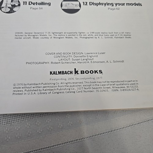 Building Plastic Models Kalmbach Books 1977 - Picture 4 of 5