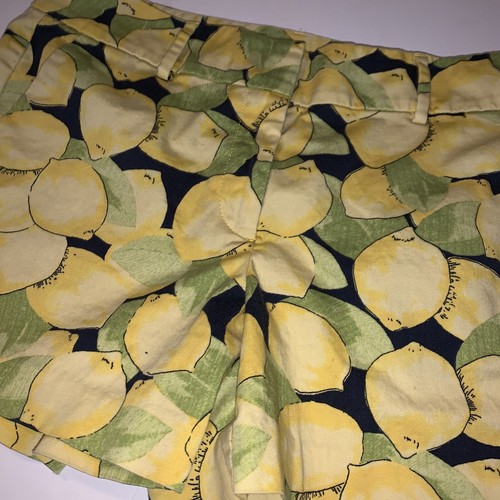 Ann Taylor Lemon Print Chino Shorts Women’s Size 8P Petite - Picture 2 of 4