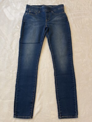 Signature Gold Levi Strauss Totally Shaping Skinny Women's 8 Long W29 L32