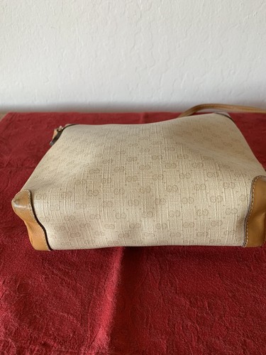 Gucci Shoulder Bag, GG logo - Authentic and numbered: Serial # 007-115-0093 - Picture 6 of 12