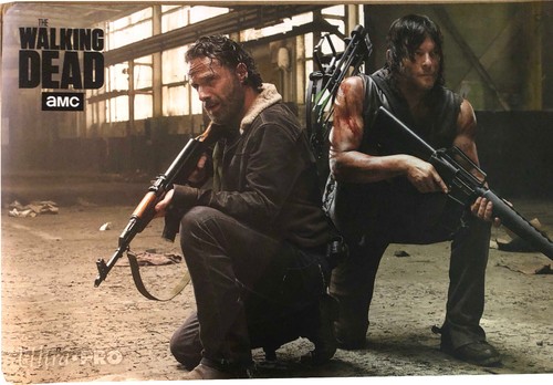 Ultra Pro - The Walking Dead - Rick & Daryl - Alfombra de juego - 59,5 x 34 cm - NUEVA Y EMBALAJE ORIGINAL - Imagen 3 de 3