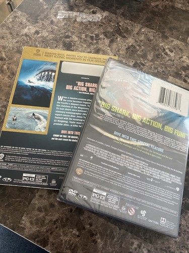 NEW: The Meg (Iconic Moment Look) W/ Slipcover FREE SHIPPING - Picture 2 of 2