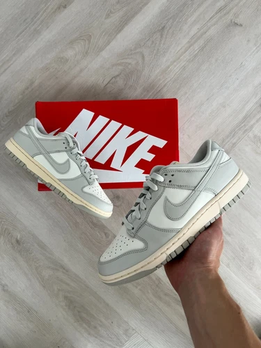 Nike Dunk Low Light Bone Sail Damen UK 6,5 brandneu 100 % authentisch