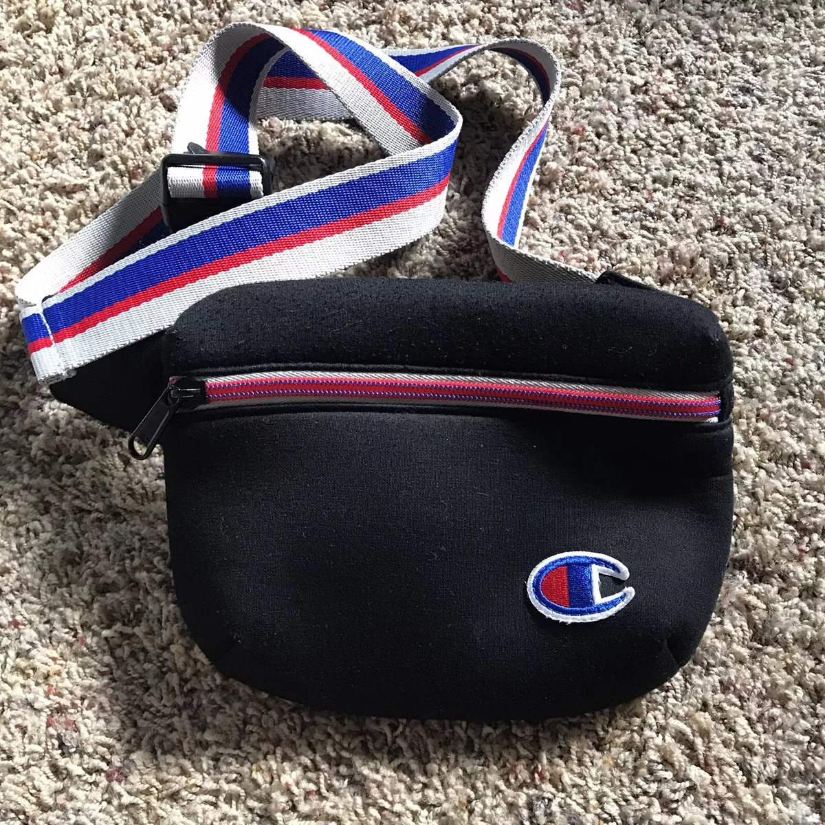 Champion hip online bag