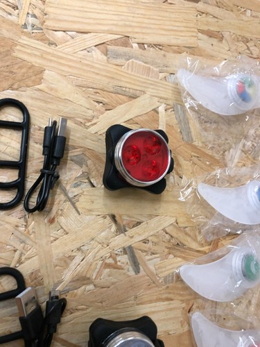 *SIEHE BESCHREIBUNG* BeiLan LED Fahrradlicht Set wasserdichtes Licht mit 4 Stück Fahrrad Speichenlicht - Bild 3 von 10