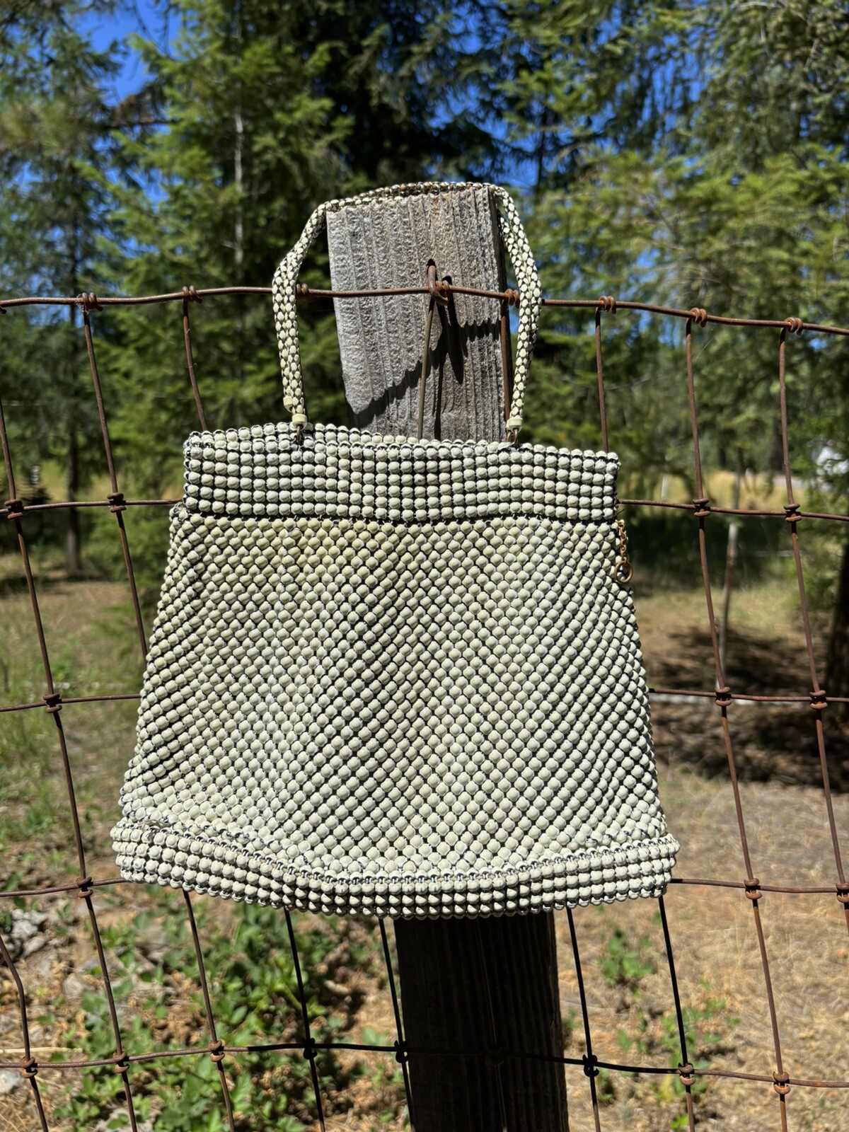Picture 1 of 4