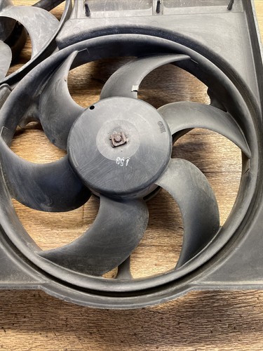 zwei elektrische Lüfter. jaguar xj8 - Bild 8 von 11