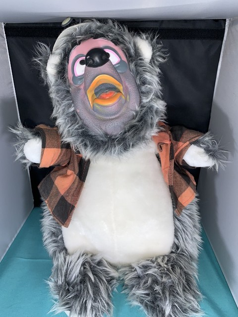 big penguin soft toy