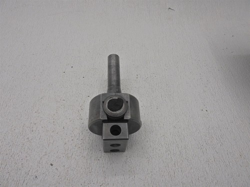 Bridgeport Number 2 Boring Head with R8 Holder - Picture 5 of 5
