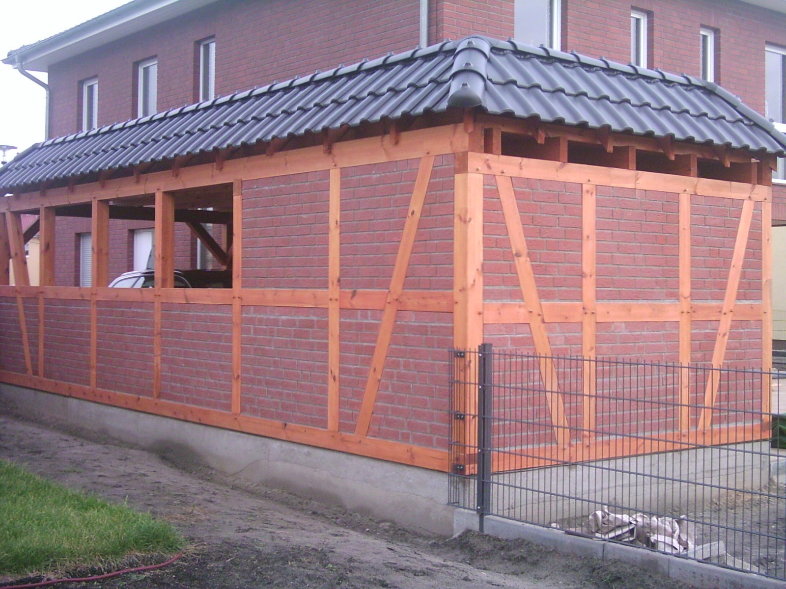 Bild 2 von 9