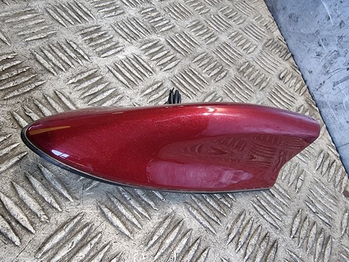 TOYOTA YARIS SHARK FINN ANTENNA 1.5L AUTO HYBRID ELECTRIC HATCHBACK 2021 - Picture 3 of 8