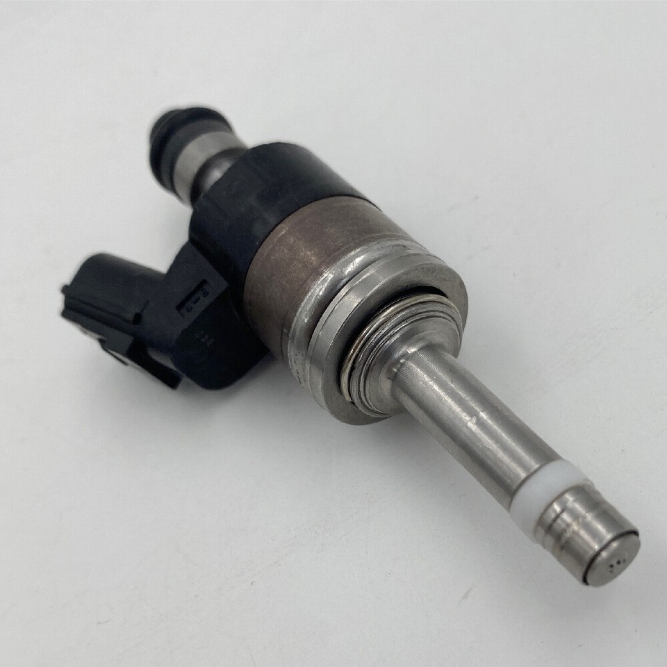 4PCS FUEL INJECTORS 160105R1305 FOR HONDA 1520 FIT 1316 VEZEL 1.5L