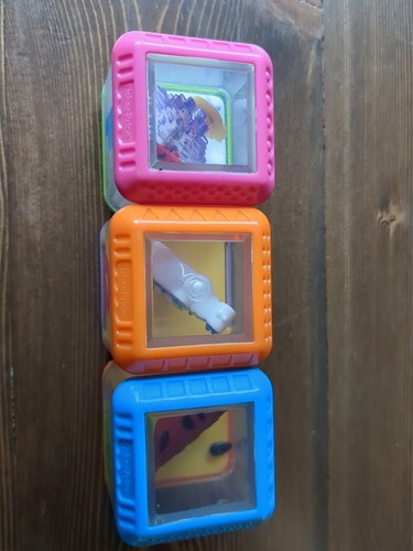 Fisher Price Peek A Blöcke x3 F-W-G Alphabet Peek A Boo sensorisches Ersatzteil - Bild 2 von 5