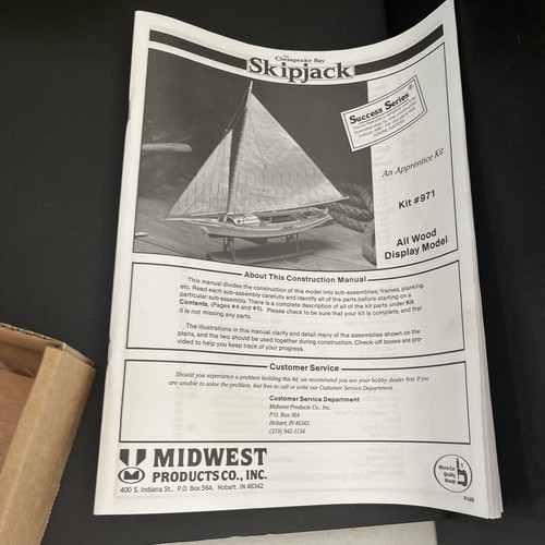 Midwest 7/16"=1' Scale Chesapeake Bay Skipjack Wood Model Kit New - Picture 5 of 10
