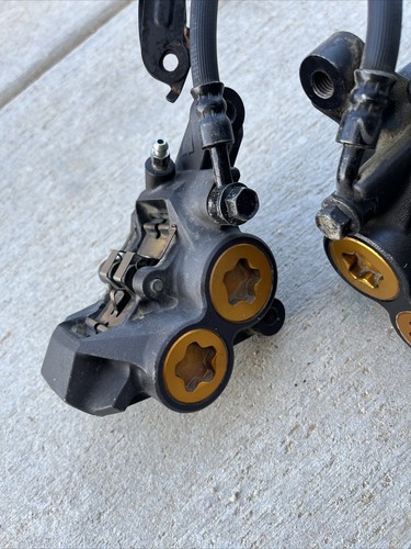 2011-2013 11 12 13 Yamaha FZ800 FZ8 OEM Front Brake Calipers Line Hose Pair - Picture 3 of 13