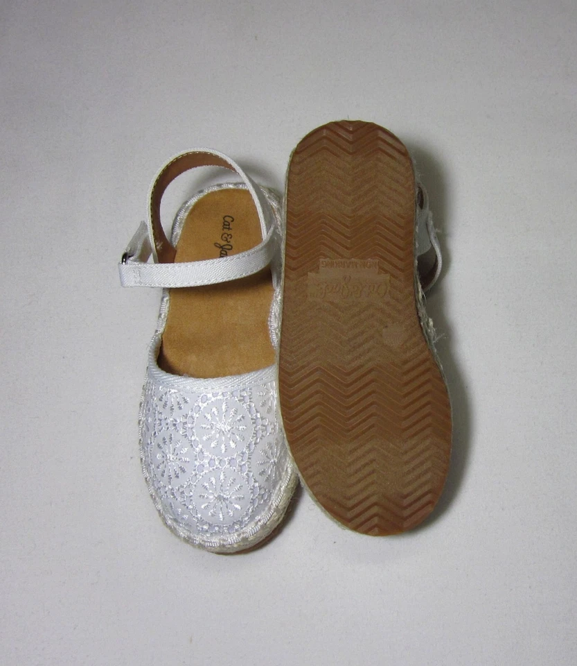 Toddler Girls Espadrille Flats Sandals White, NWT, cat & Jack - Image 2 of 4