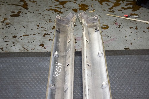 Pair of Used 2002-2003 Subaru Impreza WRX STI JDM Side Skirts White with Spats - Picture 16 of 20