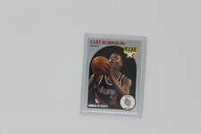 Rare 1990 NBA Hoops Cliff Robinson Rookie Card Trail Blazers Forward #250