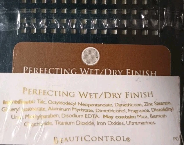 BeautiControl Perfecting Wet/Dry Finish Foundation CL Cocoa 7033 - NOS, Sealed - Image 3 of 4