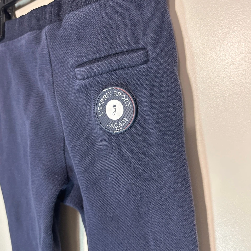 Calça Jogger Jacadi Paris Joelho Aflito Azul Marinho Athleisure Tamanho 5A 110cm - Imagem 3 de 4