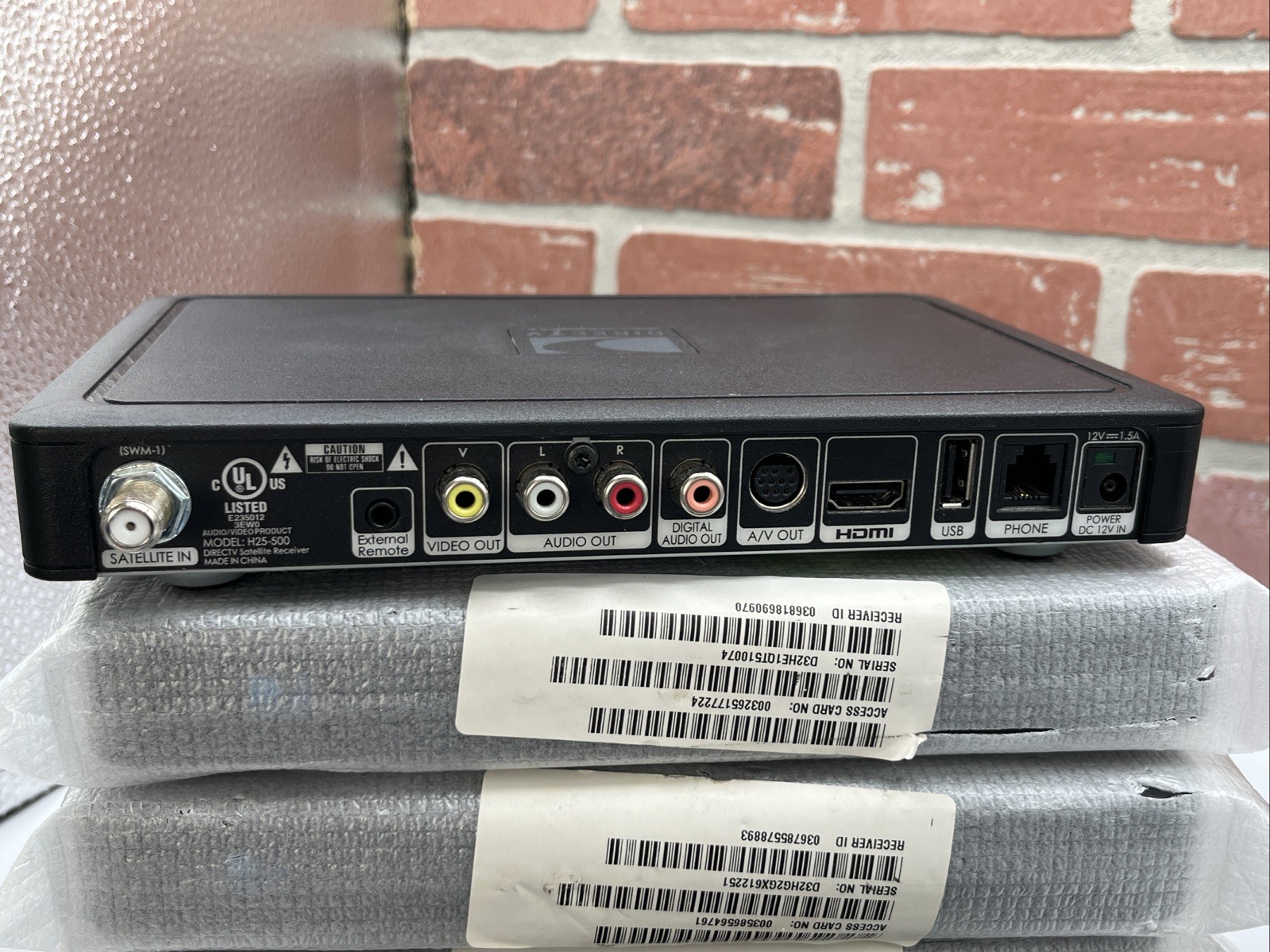 Direct TV HD Digital Satellite Receiver, Model # H25-500 BRAND NEW PWR Cbl +CARD