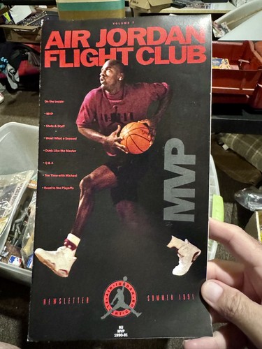 Rare Air Jordan Flight Club Newsletter Magazine Volume 6 & 7 Michael Jordan 90s - Picture 3 of 4