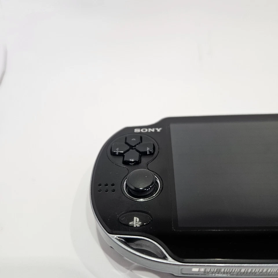 Boxed Sony PS Vita Crystal Black - PCH-1100 - 8GB - Complete w/ Original Charger - image 3 of 4