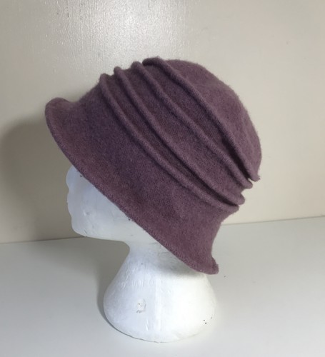 Pink Wool felt Cloche hat M/L 1920s Flapper style Side flower - Picture 3 of 6