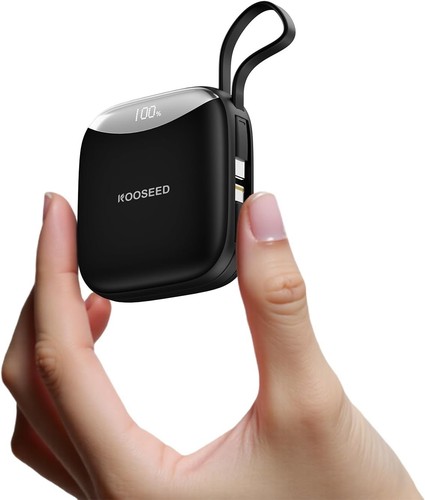 KOOSEED kleine Powerbank Schnellladung 22,5W 10000mAh Ladegerät integrierte Kabel