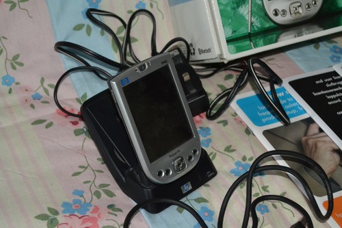 PC de poche HP Ipaq série H4100 en boîte avec chargeur, accessoires etc - Photo 2/9