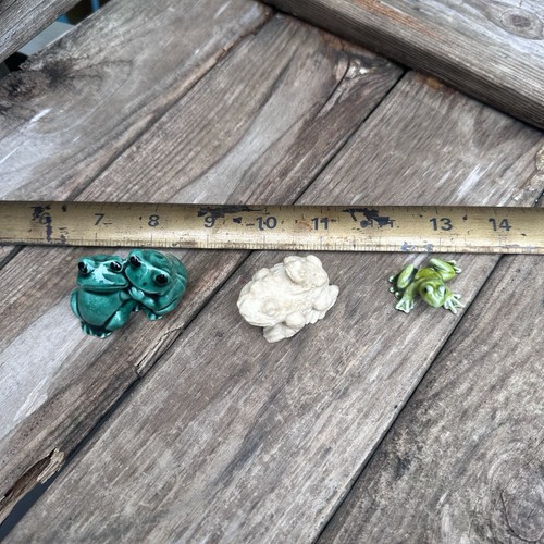 Miniature Dollhouse Fairy Garden Frog Lot - Picture 6 of 6