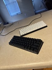 Razor Huntsman Mini 60 Special Edition  Steelseries Apex 9 Mini